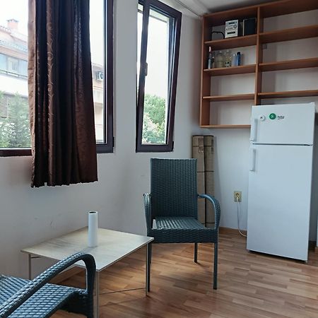Malo Brdo Apartamento Podgorica Exterior foto